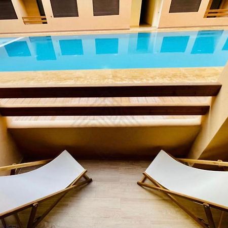 Appartement De Luxe Et Moderne マラケシュ エクステリア 写真
