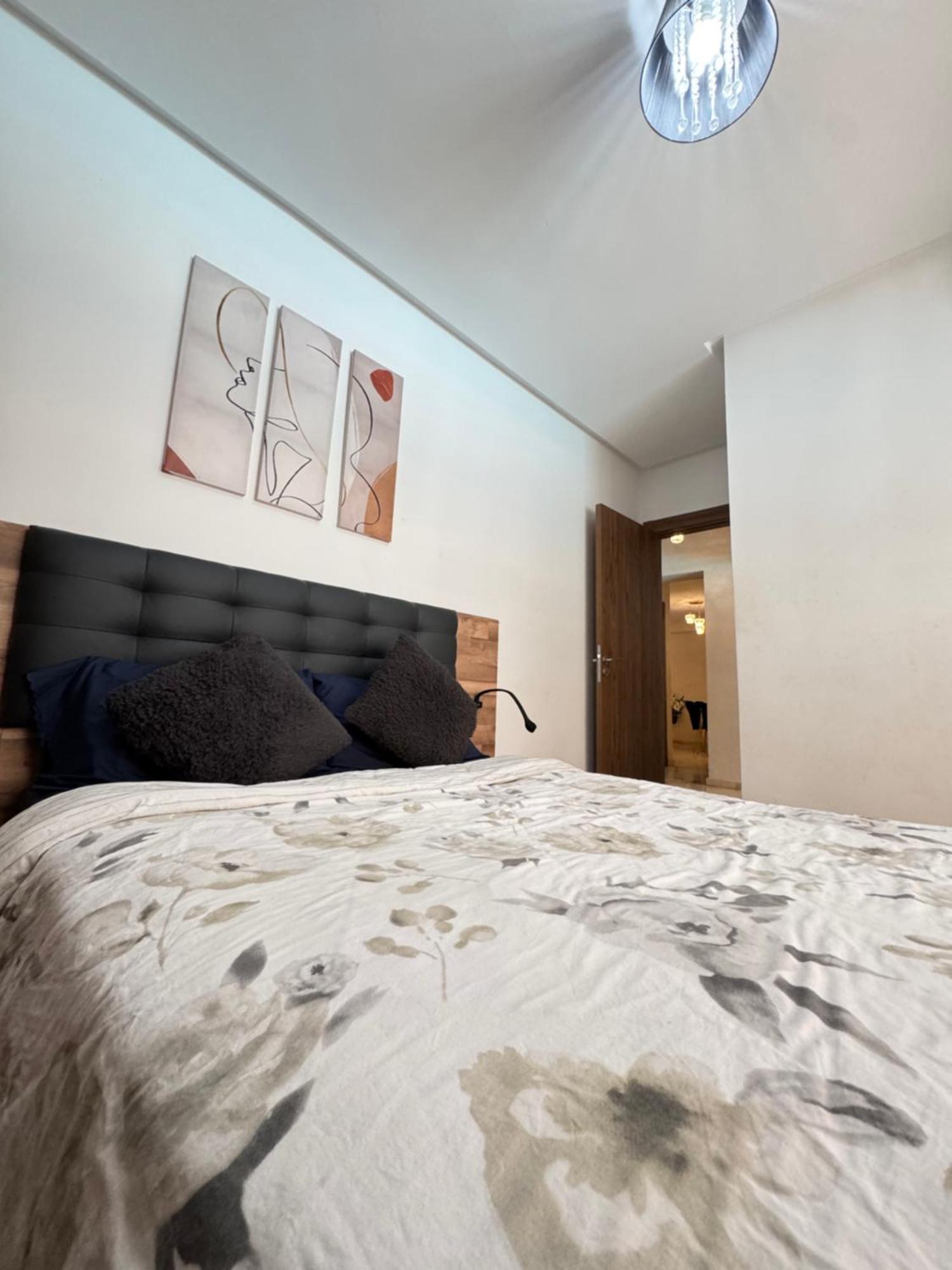 Appartement De Luxe Et Moderne マラケシュ エクステリア 写真